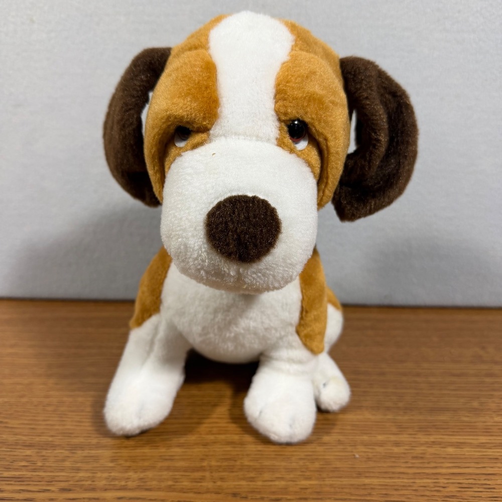 Mount Juliet Estate Ireland Plush Hound Dog Stuffed Animal Brown White 8"